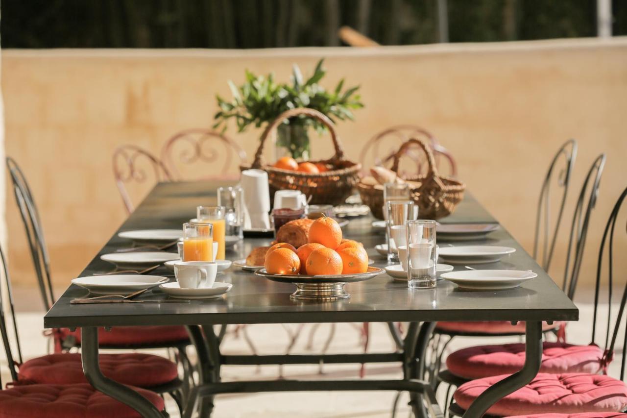 Une Chambre A La Maison Du Ballandreau Bed & Breakfast Monsegur  Ngoại thất bức ảnh